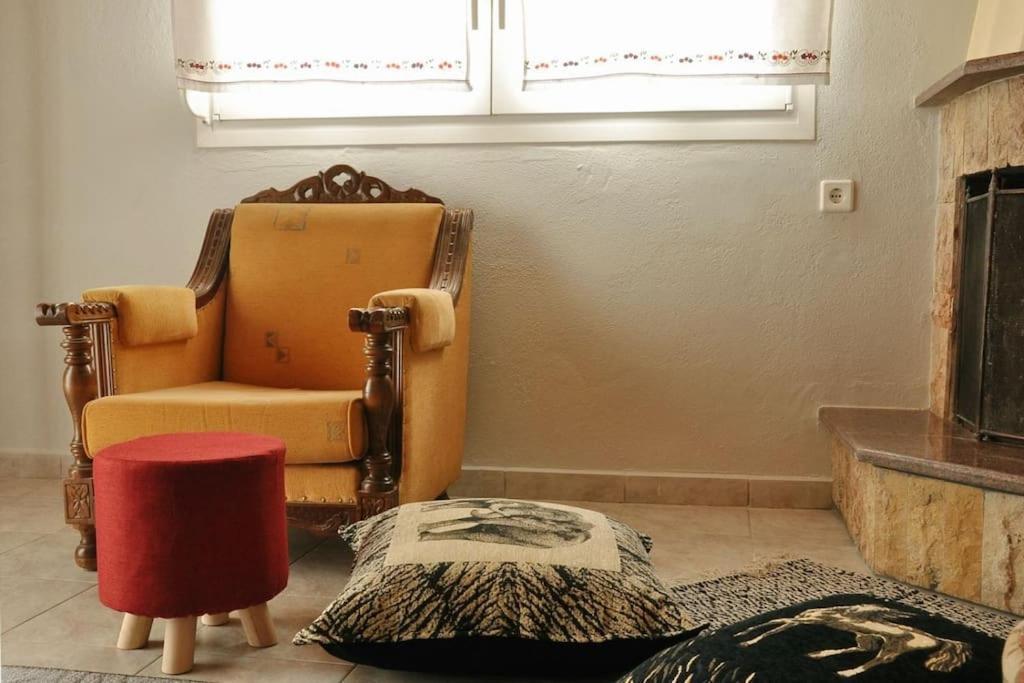 Tasoulashome 1-Μονοκατοικια Με Αυλη Komotini Exterior foto
